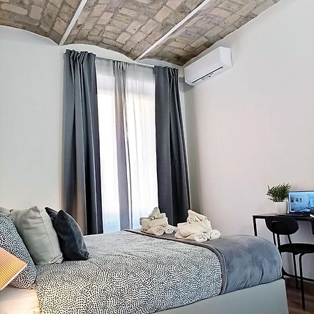 Апартаменты Mamomi House Рим Экстерьер фото